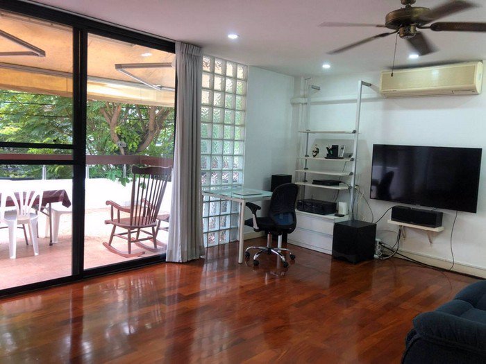 ขายและให้เช่าบ้านทาวน์เฮ้าส์หมู่บ้านโฮมเพลส-สุขุมวิท-71