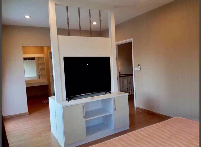 ขายและให้เช่าบ้านเดี่ยวโครงการภัสสรเพรจทิสลุกซ์-พัฒนาการ