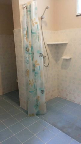 ให้เช่าบ้านเดี่ยวชั้นเดียว-โชคชัย-4-เดินทางสะดวก