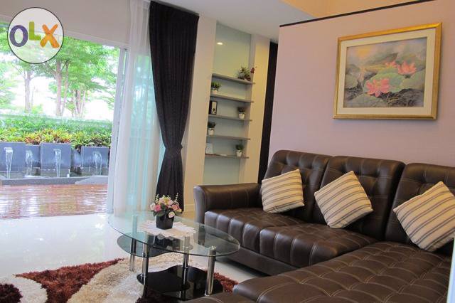 ให้เช่าบ้านเดี่ยวหมู่บ้านเนอวานา-พระรามเก้า-ใกล้รถไฟฟ้าแอร์พอร์ตลิ้ง-บ้านทับช้าง