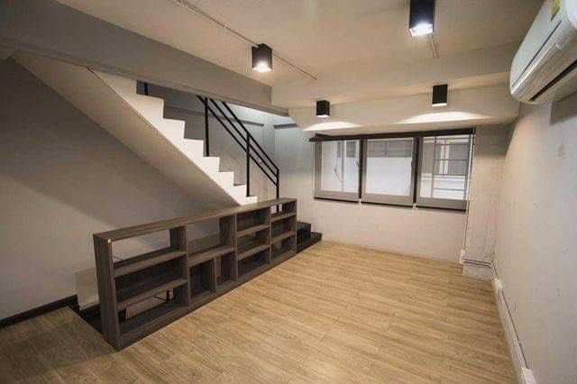 ให้เช่าตึกสำนักงาน-4-ชั้นใกล้-btsเอกมัย-ตกแต่งอย่างดี-พร้อมใช้งาน