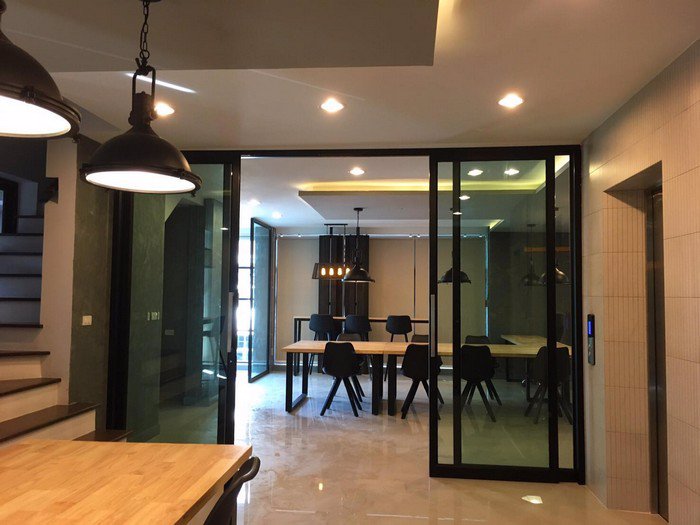 ขาย-หรือ-ให้เช่าอาคารสำนักงาน-5-ชั้น-premium-place-ซอยสุคนธสวัสด์