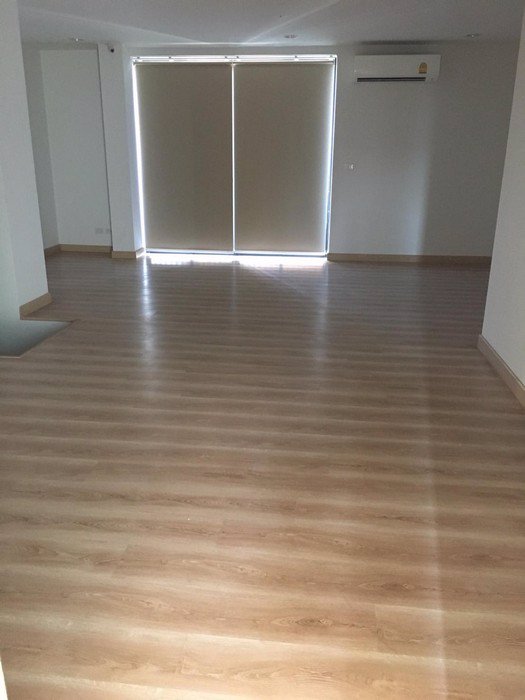 ขาย-หรือ-ให้เช่าอาคารสำนักงาน-5-ชั้น-premium-place-ซอยสุคนธสวัสด์