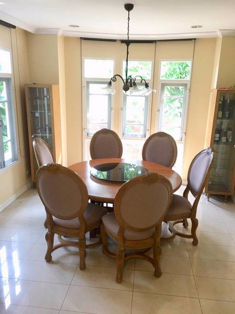 ให้เช่าและขายบ้านเดี่ยว-2-ชั้น-หมู่บ้านลดาวัลย์-ศรีนครินทร์-ซอยศรีด่าน-14