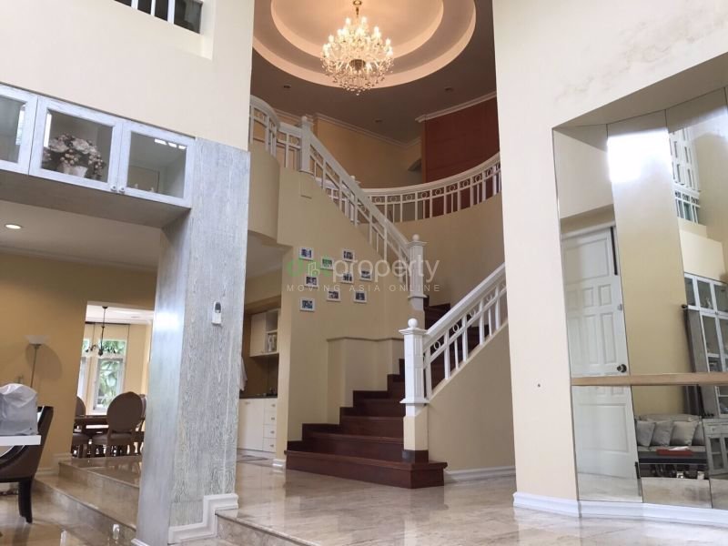 ให้เช่าและขายบ้านเดี่ยว-2-ชั้น-หมู่บ้านลดาวัลย์-ศรีนครินทร์-ซอยศรีด่าน-14