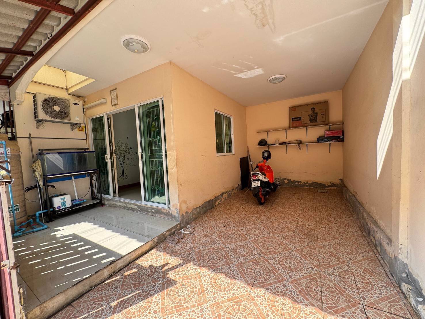 ขายทาวน์เฮ้าส์-2ชั้น-หมู่บ้านณัฐยาซอย3ค่ายกำแพงเพชร