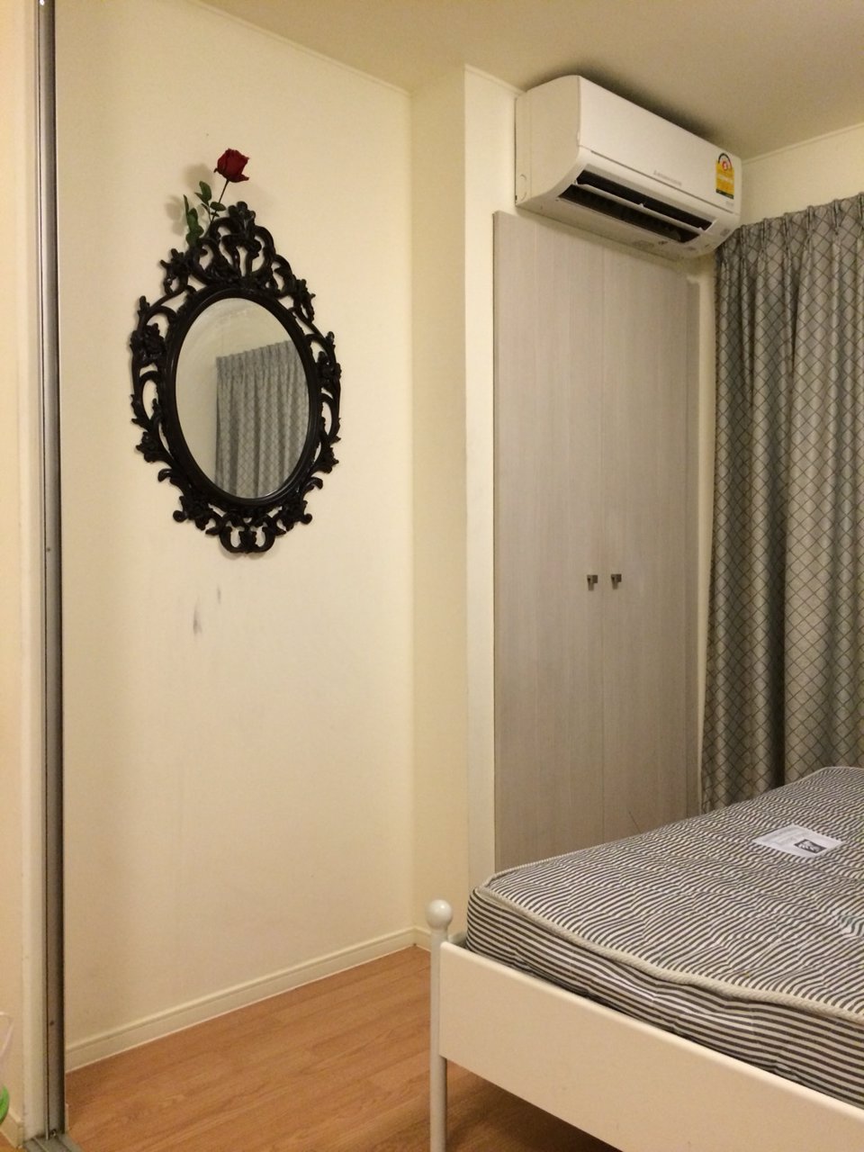 ให้เช่าคอนโด-ลุมพินี-อ่อนนุช-ลาดกระบัง-1-พร้อมเข้าอยู่