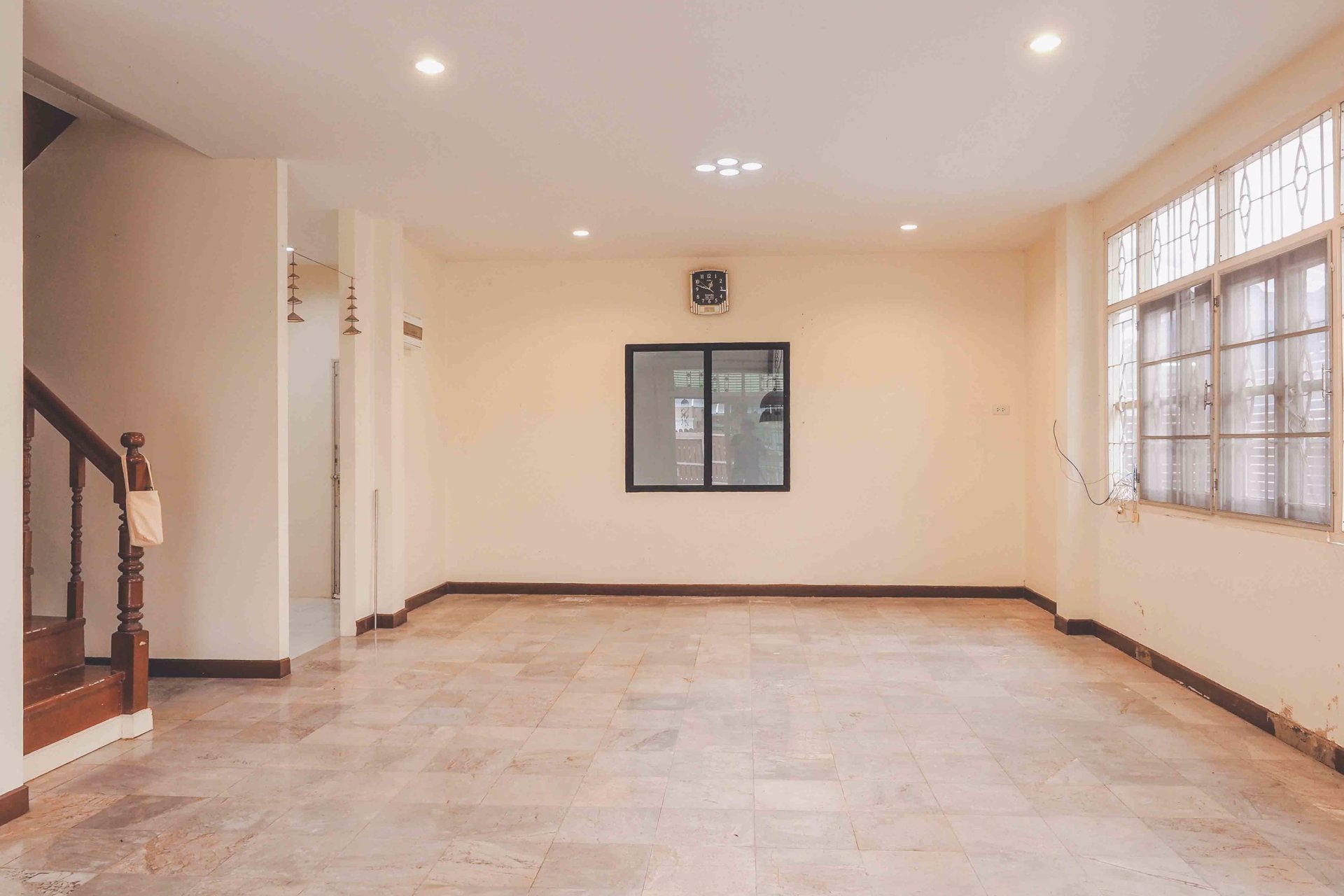 บ้านเดี่ยว-บางบัวทอง-บรรยากาศดีมาก-หมู่บ้านขนาดเล็ก-เงียบสงบ-ทำเลดีมาก-เพราะอยู่ต้นทางเข้าไทรน้อย