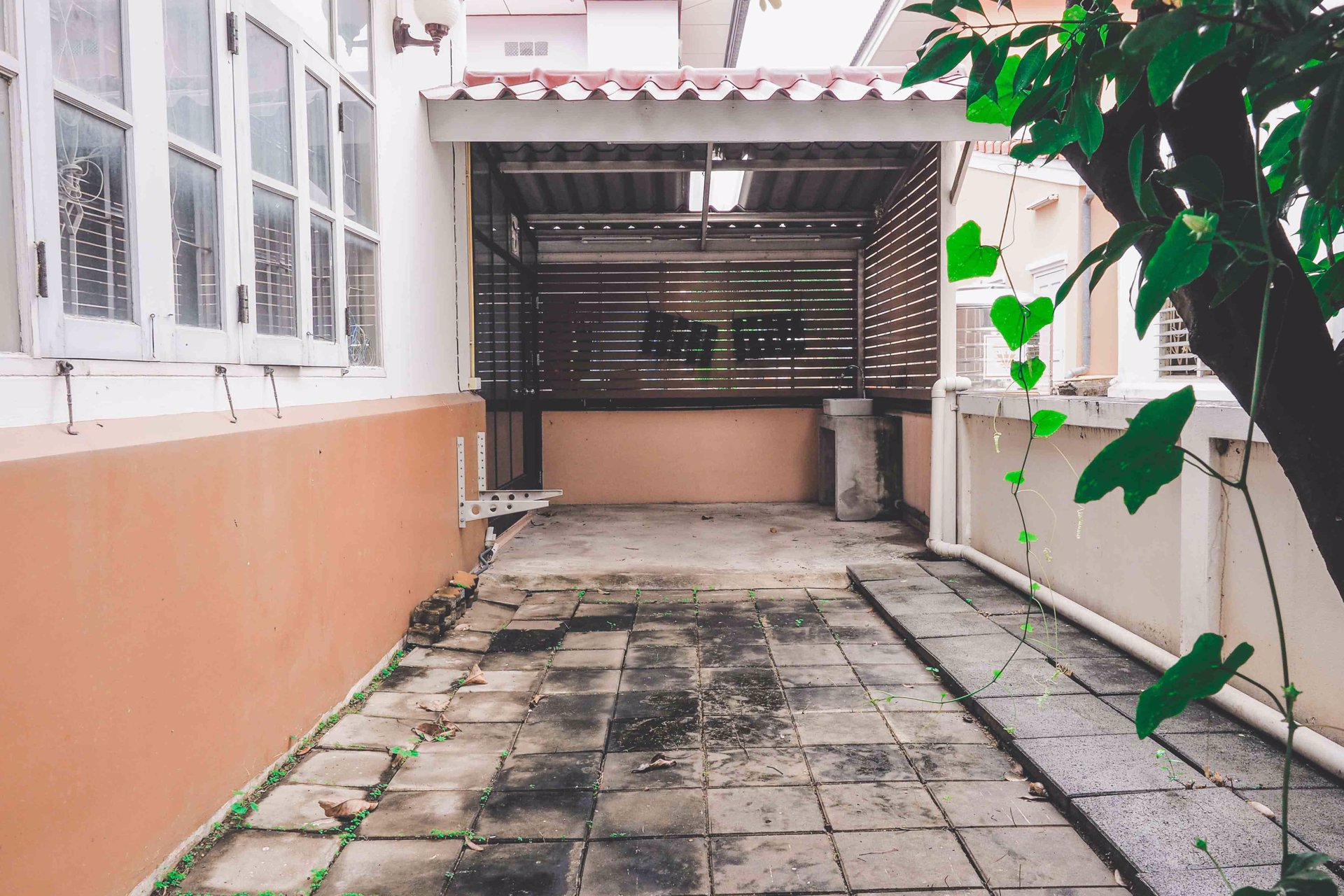 บ้านเดี่ยว-บางบัวทอง-บรรยากาศดีมาก-หมู่บ้านขนาดเล็ก-เงียบสงบ-ทำเลดีมาก-เพราะอยู่ต้นทางเข้าไทรน้อย