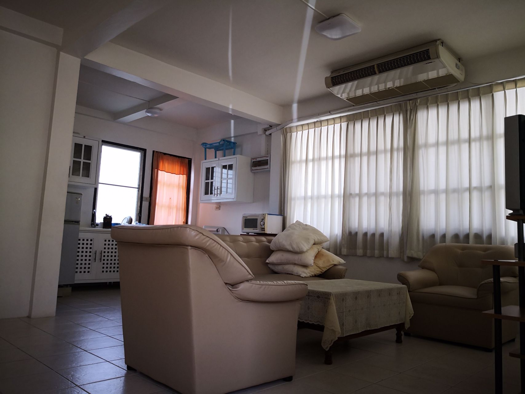 ขายบ้านบ้านแฝด-2-ชั้น-จอมเทียน-การ์เด้น-ริมหาดจอมเทียน-พัทยา