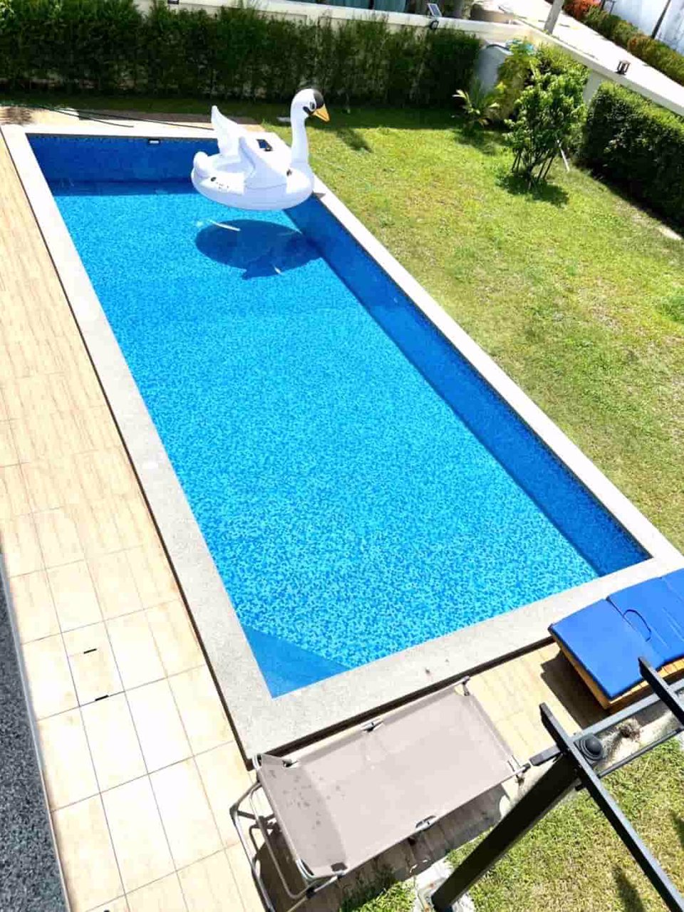 promotion-ซื้อบ้าน-ฟรี-รถ-pool-villa-ถนนเรียบรถไฟ-หนองปลาไหล