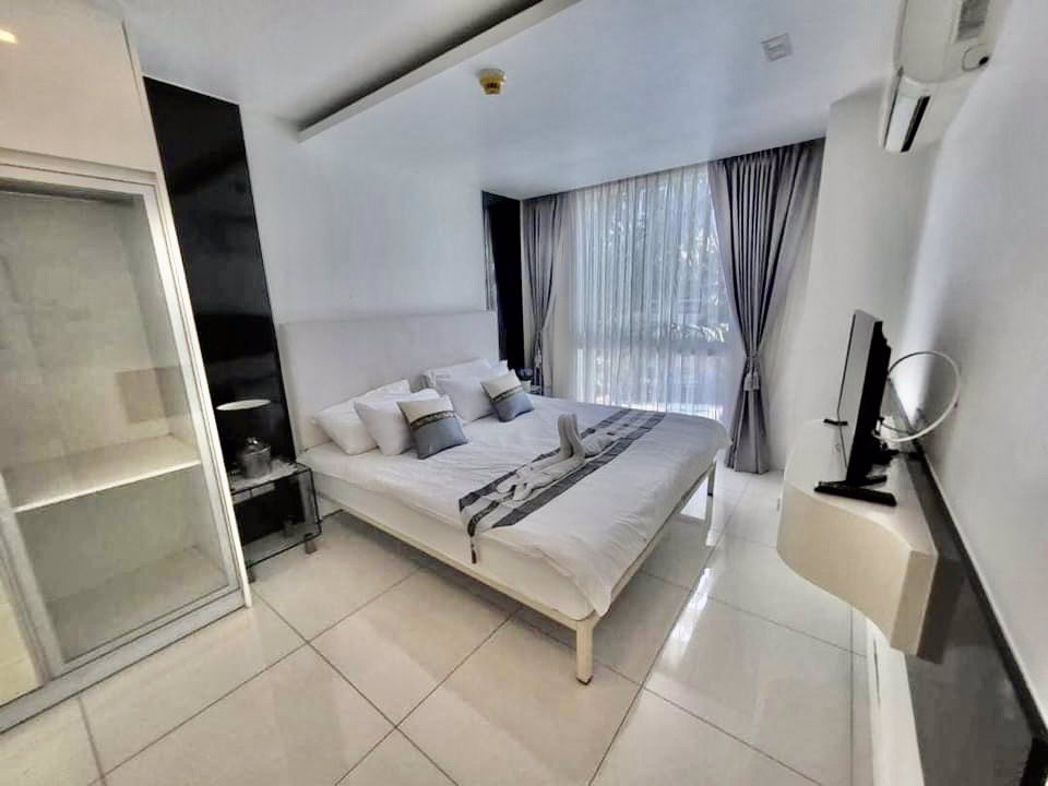 โครงการมานำเสนอ-ccr-condo-พัทยา-วิวสระว่ายน้ำราคา-2490000-บาท