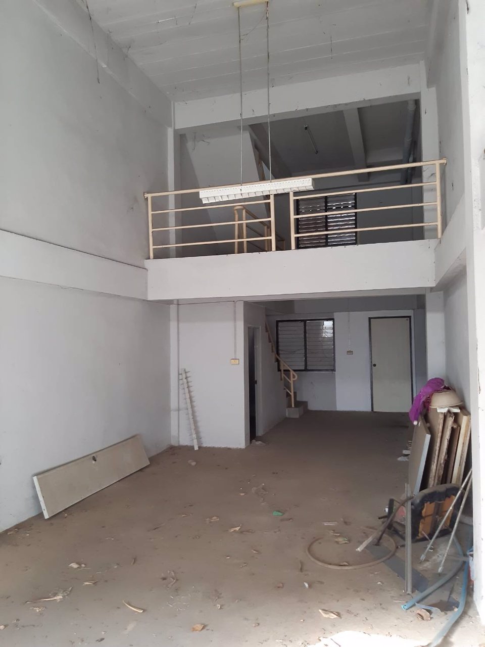 ให้เช่าอาคารพาณิชย์-มี-6-คูหาติดกัน-ถนนอรุณประเสริฐ-โซนในเมืองอประทาย-จนครราชสีมา