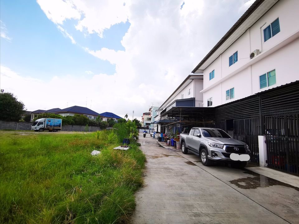 เซ้ง‼️-ร้านกาแฟ-เส้นอ่างศิลา-มีที่จอดรถ-ชลบุรี-ตำบลเสม็ด