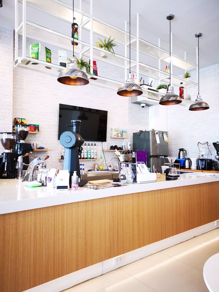 เซ้ง‼️-ร้านกาแฟ-เส้นอ่างศิลา-มีที่จอดรถ-ชลบุรี-ตำบลเสม็ด