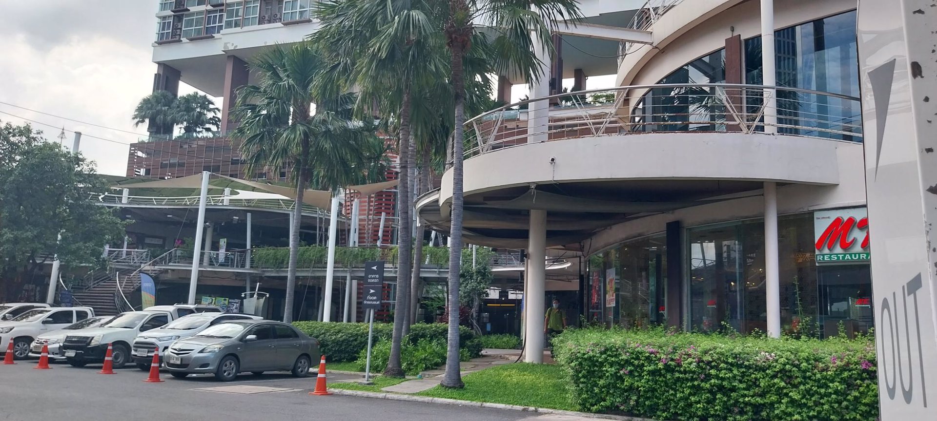 the-coast-bangkok-condo-for-rent-and-sale