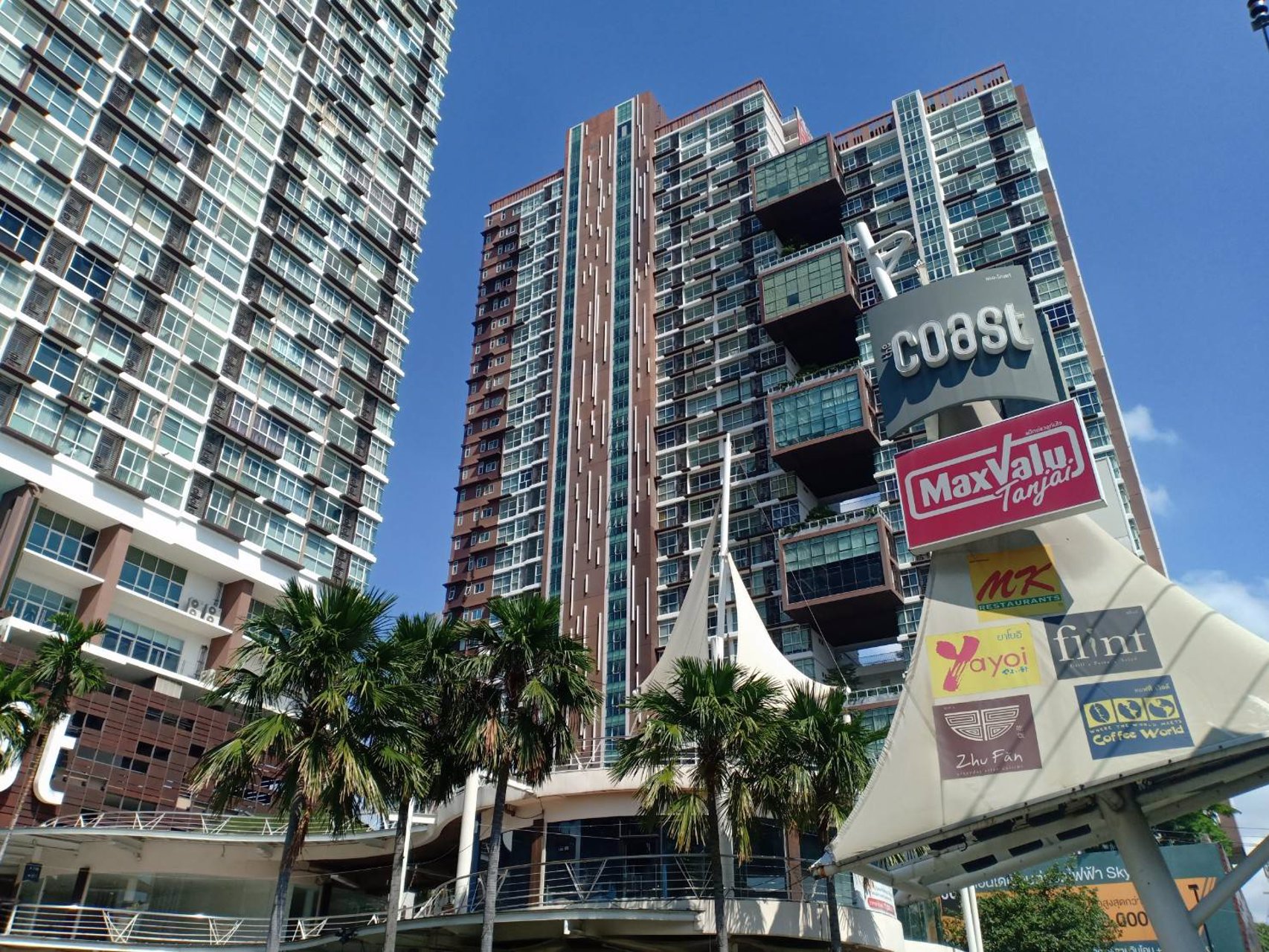 the-coast-bangkok-condo-for-rent-and-sale