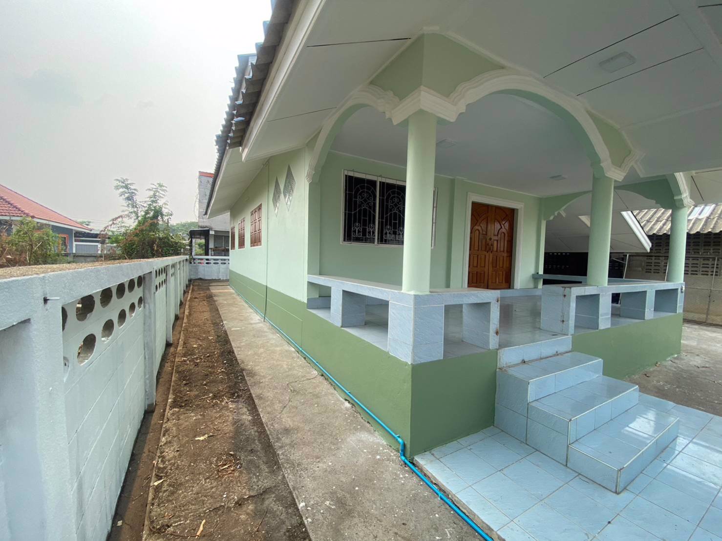 โคตรถูก-ซื้อบ้านเงินเหลือ-บ้านวังตะเคียน-บ้านริมเมย