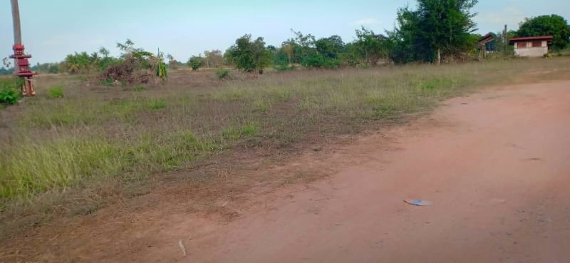 ขายที่ดินเปล่าติดปั้ม-100ตรว-ราคา-500000