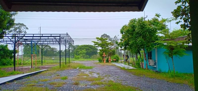 ขายบ้าน2หลังริมถนนมิตรภาพ-มี4ห้องนอน3ห้องน้ำ