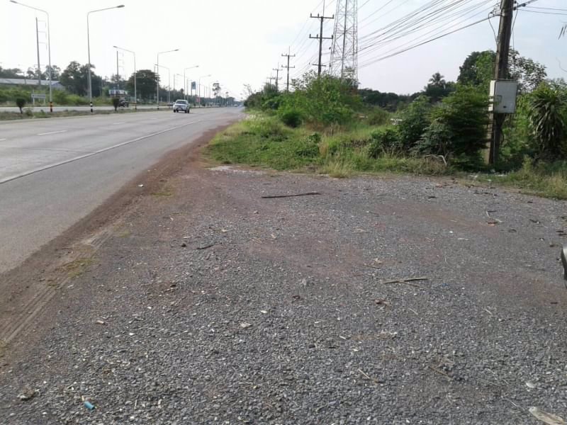 ขายบ้าน2หลังริมถนนมิตรภาพ-มี4ห้องนอน3ห้องน้ำ