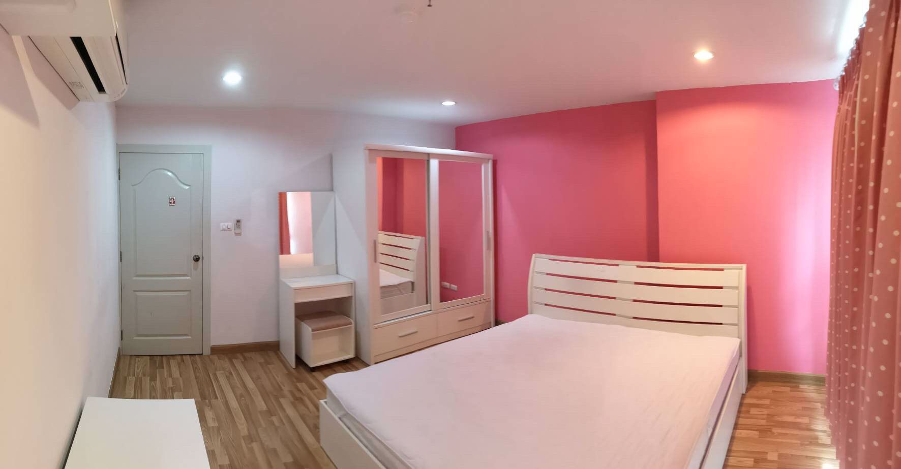 ให้เช่าคอนโด-regent-home-12-ลาดพร้าว41-2นอน-ชั้น-6-วิวสระ-fully-furnished