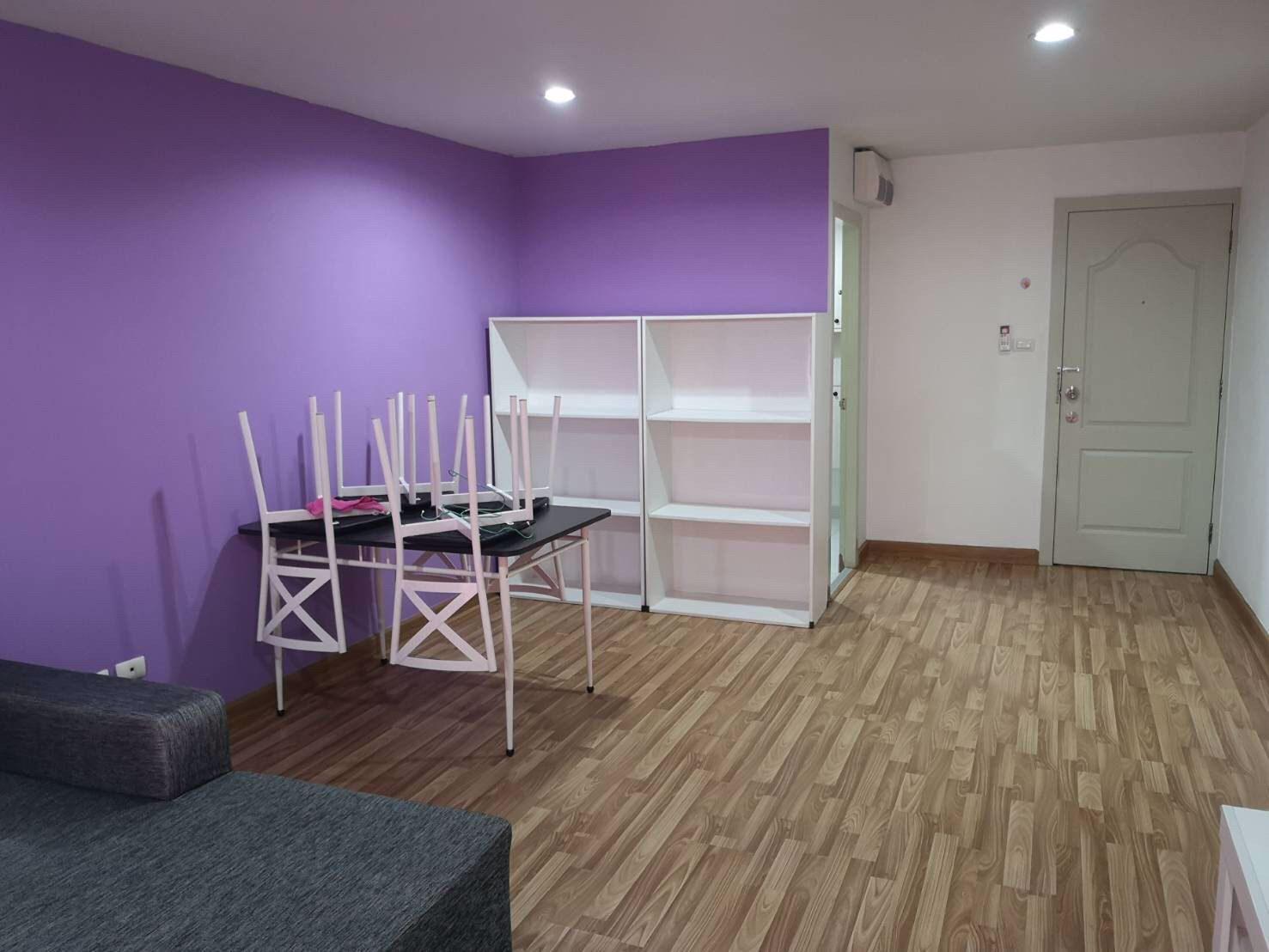 ให้เช่าคอนโด-regent-home-12-ลาดพร้าว41-2นอน-ชั้น-6-วิวสระ-fully-furnished