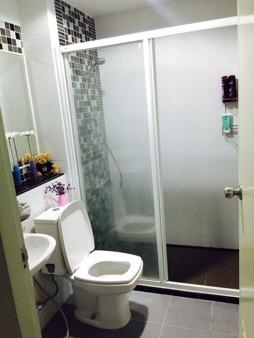 ให้เช่าคอนโด-regent-home-12-ลาดพร้าว41-2นอน-ชั้น-6-วิวสระ-fully-furnished