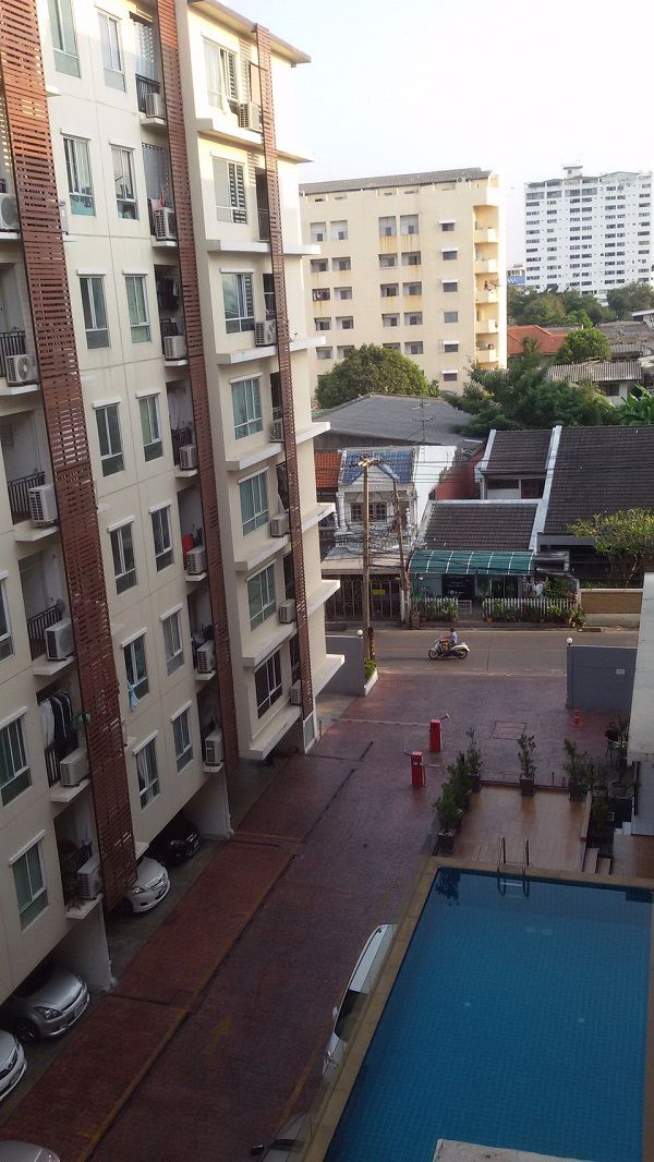 ให้เช่าคอนโด-regent-home-12-ลาดพร้าว41-2นอน-ชั้น-6-วิวสระ-fully-furnished