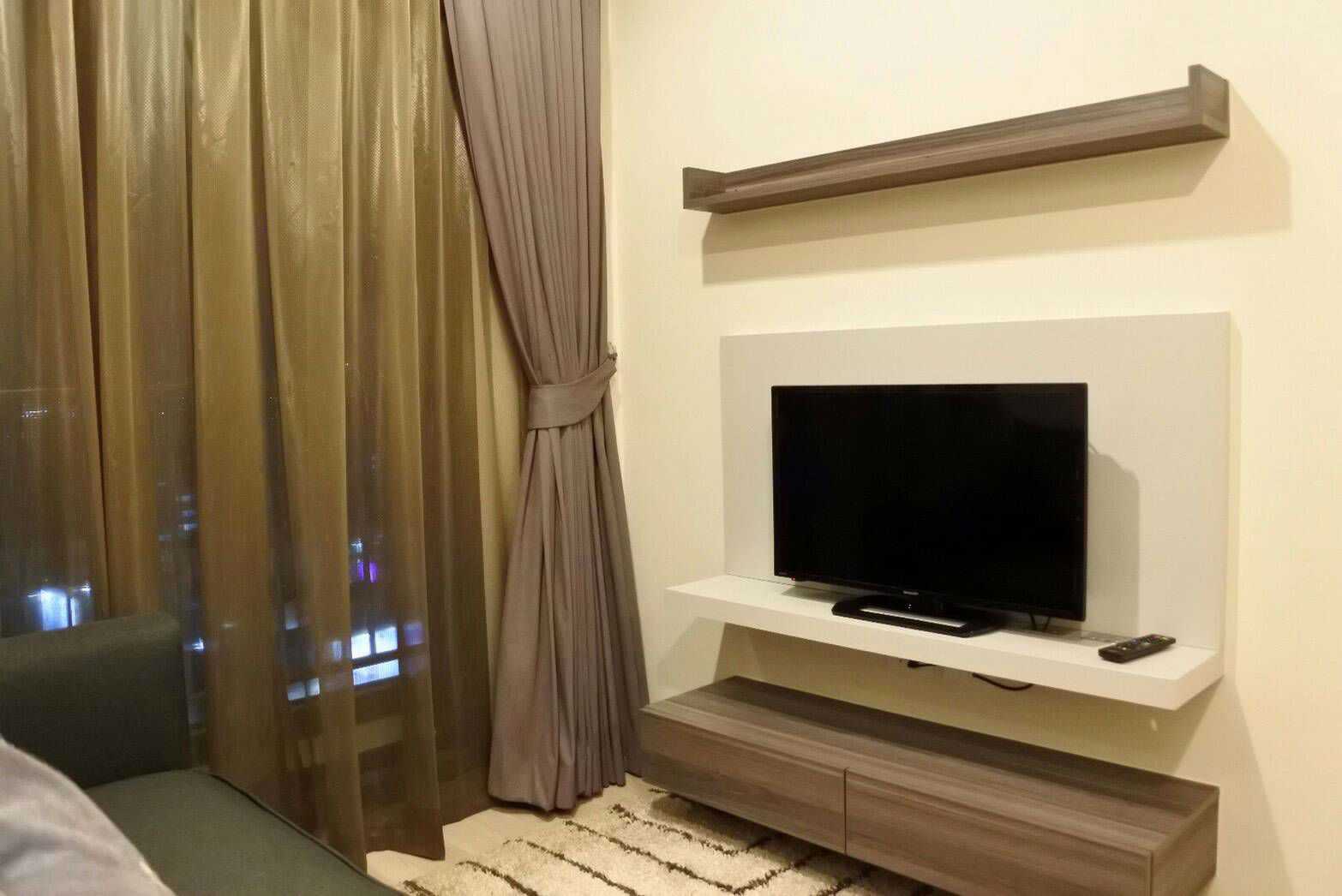 ให้เช่าคอนโด-centric-huay-khwang-station-ชั้น-17-พร้อมเข้าอยู่-ใกล้mrt-ห้วยขวาง