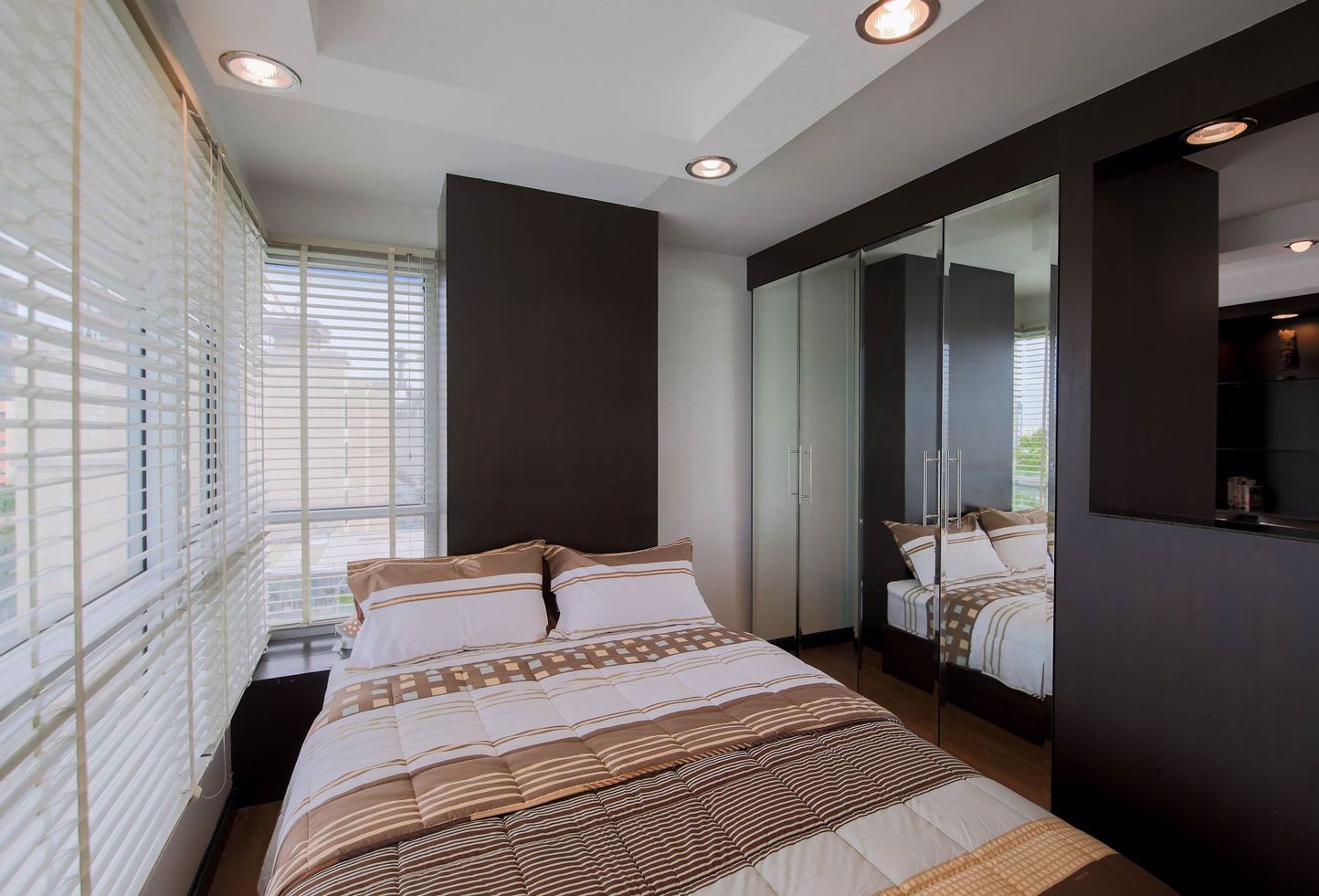 ให้เช่าคอนโด-one-ladprao-15-ชั้น-7-ห้องมุม-ใกล้mrtลาดพร้าว-fully-furnished