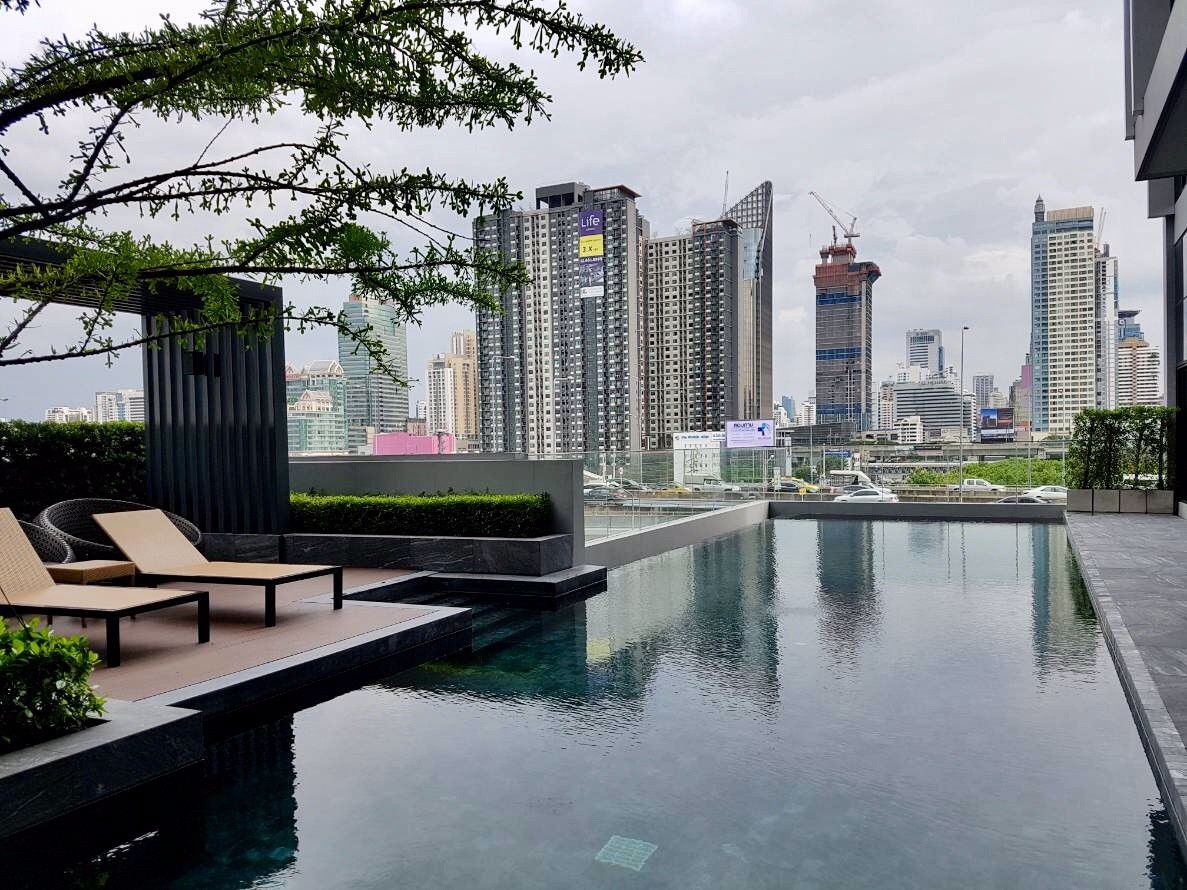 ให้เช่าห้อง-loft-duplex-คอนโด-chewathai-residence-asoke-ชั้น-16-ใกล้mrt-พระราม-9