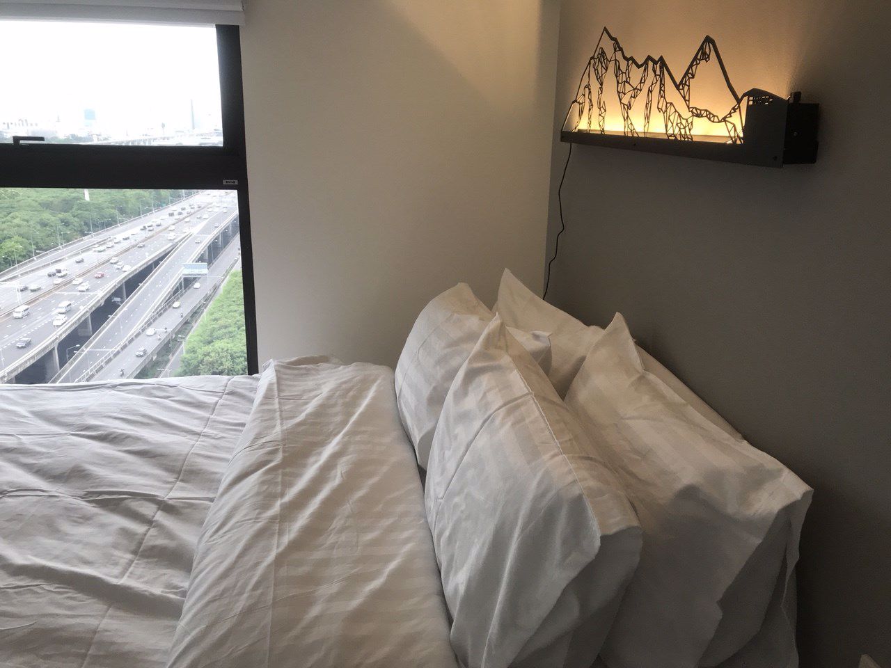 ให้เช่าห้อง-loft-duplex-คอนโด-chewathai-residence-asoke-ชั้น-16-ใกล้mrt-พระราม-9