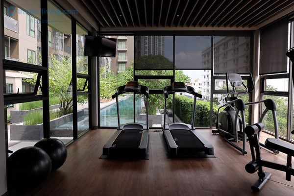 ให้เช่าคอนโด-centric-huai-khwang-station-ชั้น-6-ใกล้-mrt-ห้วยขวาง-fully-furnished