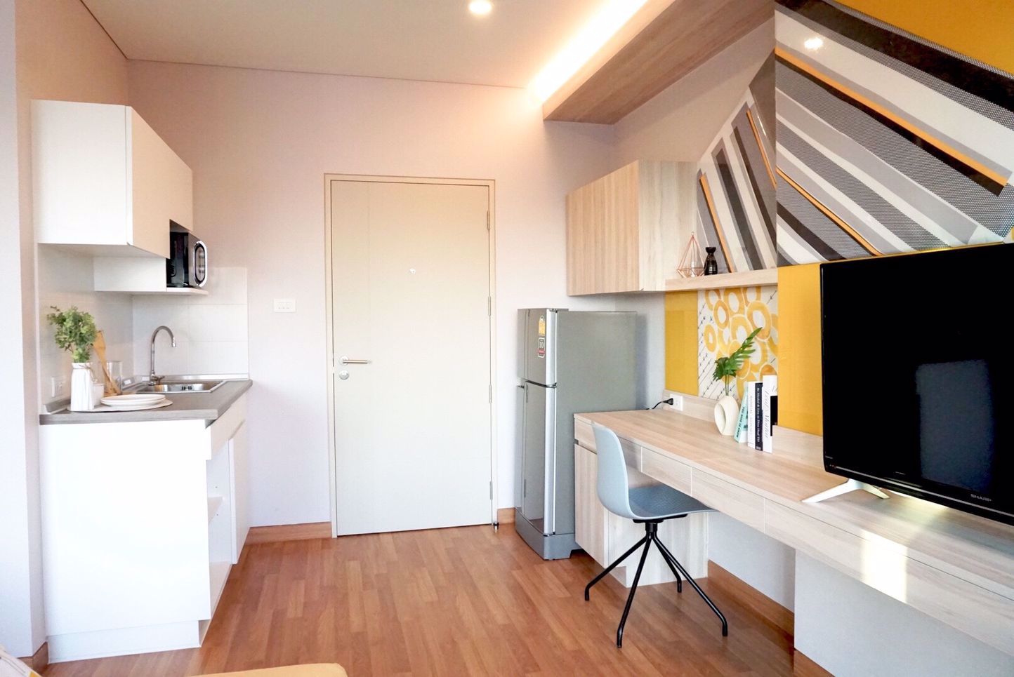 ให้เช่าคอนโด-lumpini-park-วิภาวดี-จตุจักร-ชั้น-17ใกล้bts-หมอชิต-เครื่องซักผ้า-fully-furnished