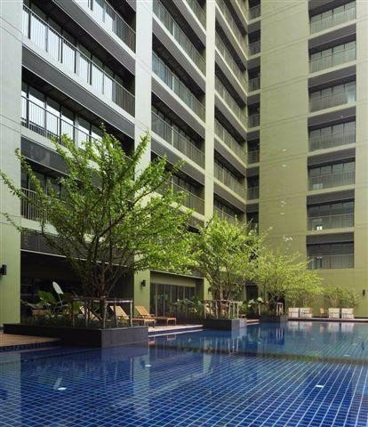 for-rent-noble-solo-thonglor-14th-floor-pool-view-near-bts-thong-lo