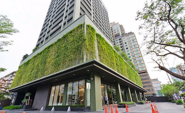 for-rent-noble-solo-thonglor-14th-floor-pool-view-near-bts-thong-lo