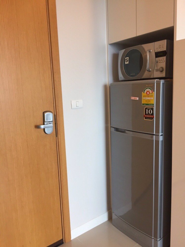 ให้เช่าคอนโด-circle-condominium-ชั้น-22-ใกล้-mrt-เพชรบุรี-fully-furnished