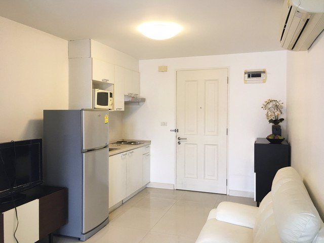 ด่วนให้เช่า-18000-คอนโด-เดอะ-โคลเวอร์-ทองหล่อ-ใกล้-bts-ทองหล่อ