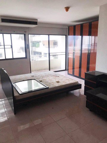 ขายด่วน-65-ล้าน-คอนโด-สราญใจ-แมนชั่น-ใกล้-bts-นานา