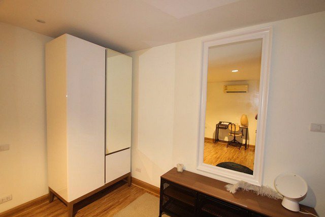 ด่วนให้เช่า-12000-คอนโด-เจ-ดับบลิว-บูเลอวาร์ด-ศรีวรา-คอนโดมิเนียม