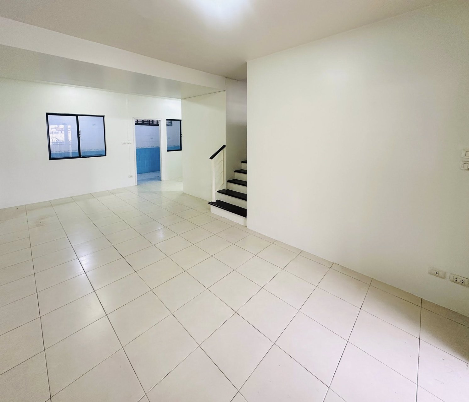 ขายถูก-หมู่บ้านพฤกษา-52-2-ถนนเมน-ติดสวน