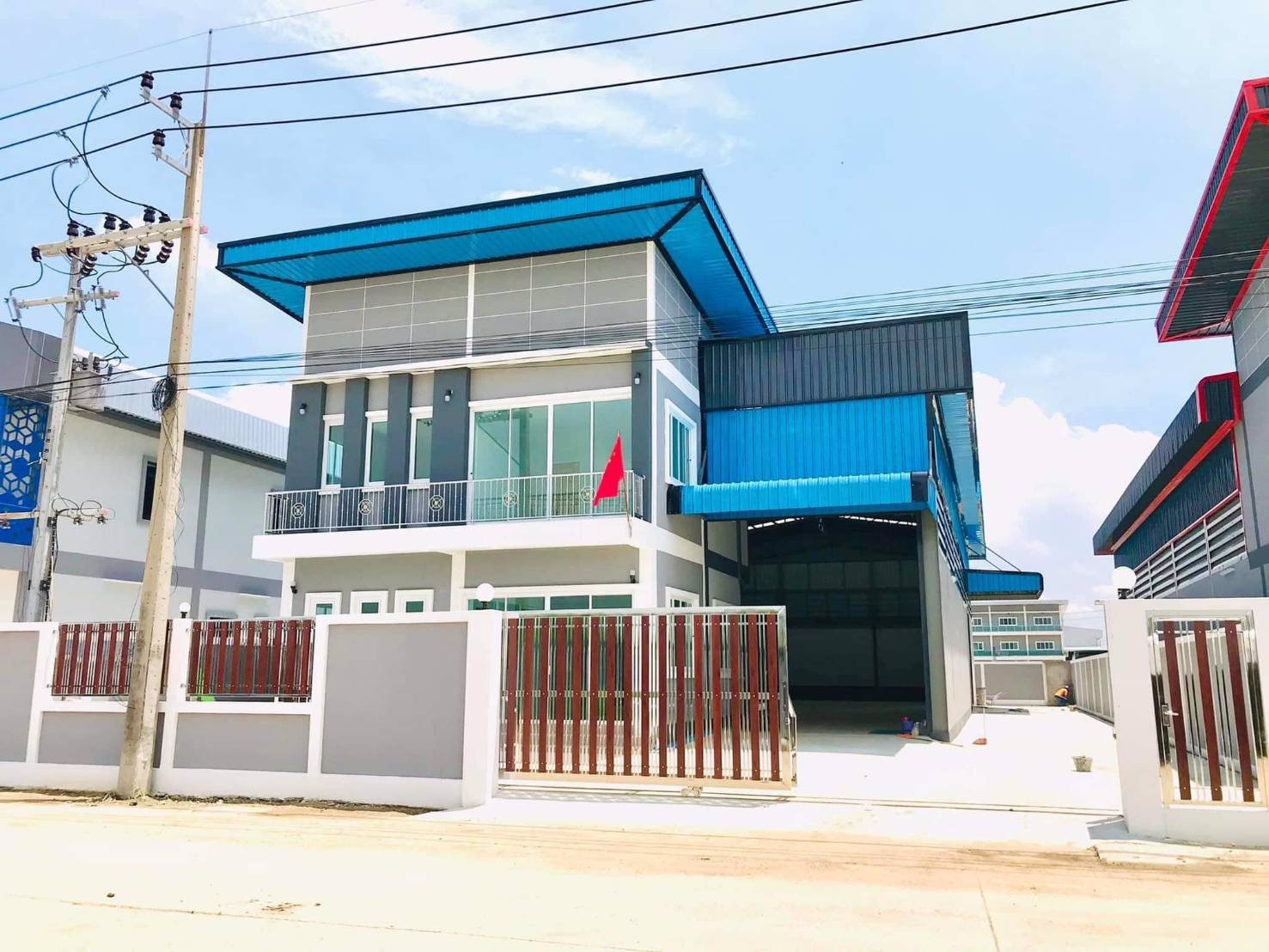 ด่วนขายที่ดิน-100-200-300-ตรว-1-5ไร่