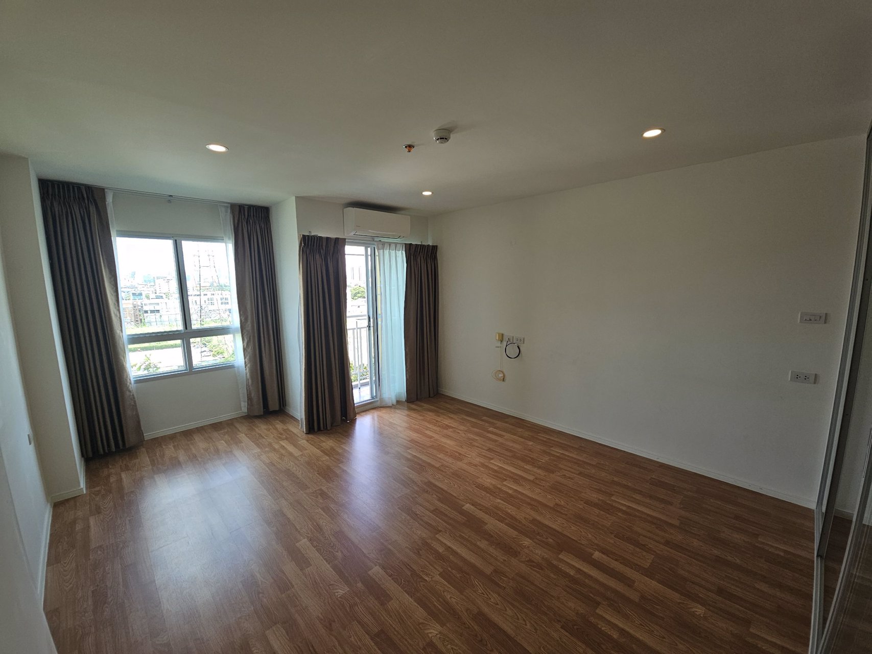 เจ้าของขายเอง-ลุมพินีวิลล์-พัฒนาการ-ศรีนครินทร์