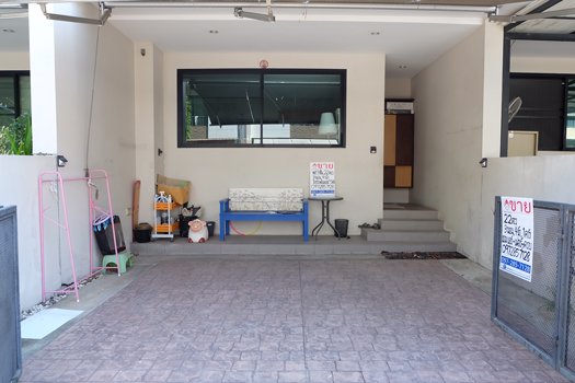 ขาย-ทาวน์โฮม-3-ชั้น-22-ตรวา-มไพรเวท-เนอวานา-ไลฟ์-ลาดพร้าว-71-พร้อมเฟอร์ฯและเครื่องใช้ไฟฟ้า