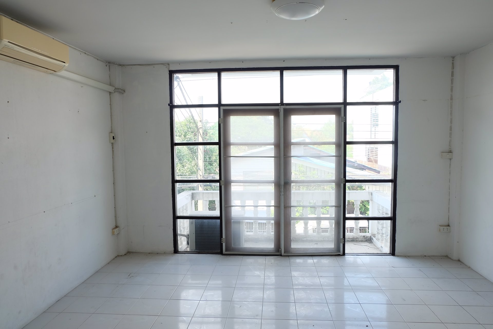 ขาย-ทาวน์เฮ้าส์-3-ชั้น-ซอยพหลโยธิน-56-ขนาด-23-ตรวา-ใกล้-bts-สายสีเขียว-สถานีแยก-คปอ-สถานีคูคต