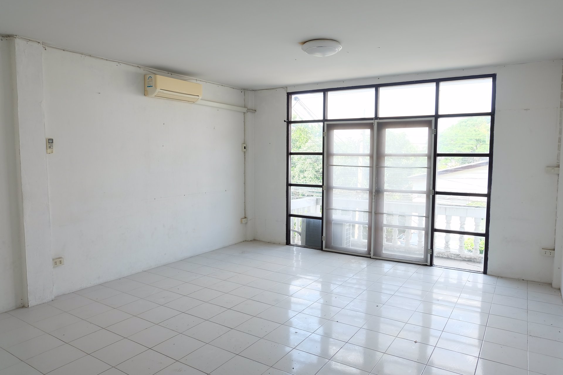 ขาย-ทาวน์เฮ้าส์-3-ชั้น-ซอยพหลโยธิน-56-ขนาด-23-ตรวา-ใกล้-bts-สายสีเขียว-สถานีแยก-คปอ-สถานีคูคต