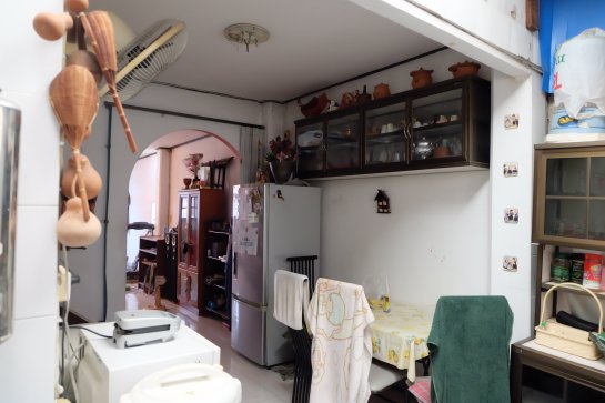 ขาย-ทาวน์เฮ้าส์-3-ชั้น-18-ตรวา-ถนนโชคชัย-4-ซอย-20-แยก-2-เขตลาดพร้าว