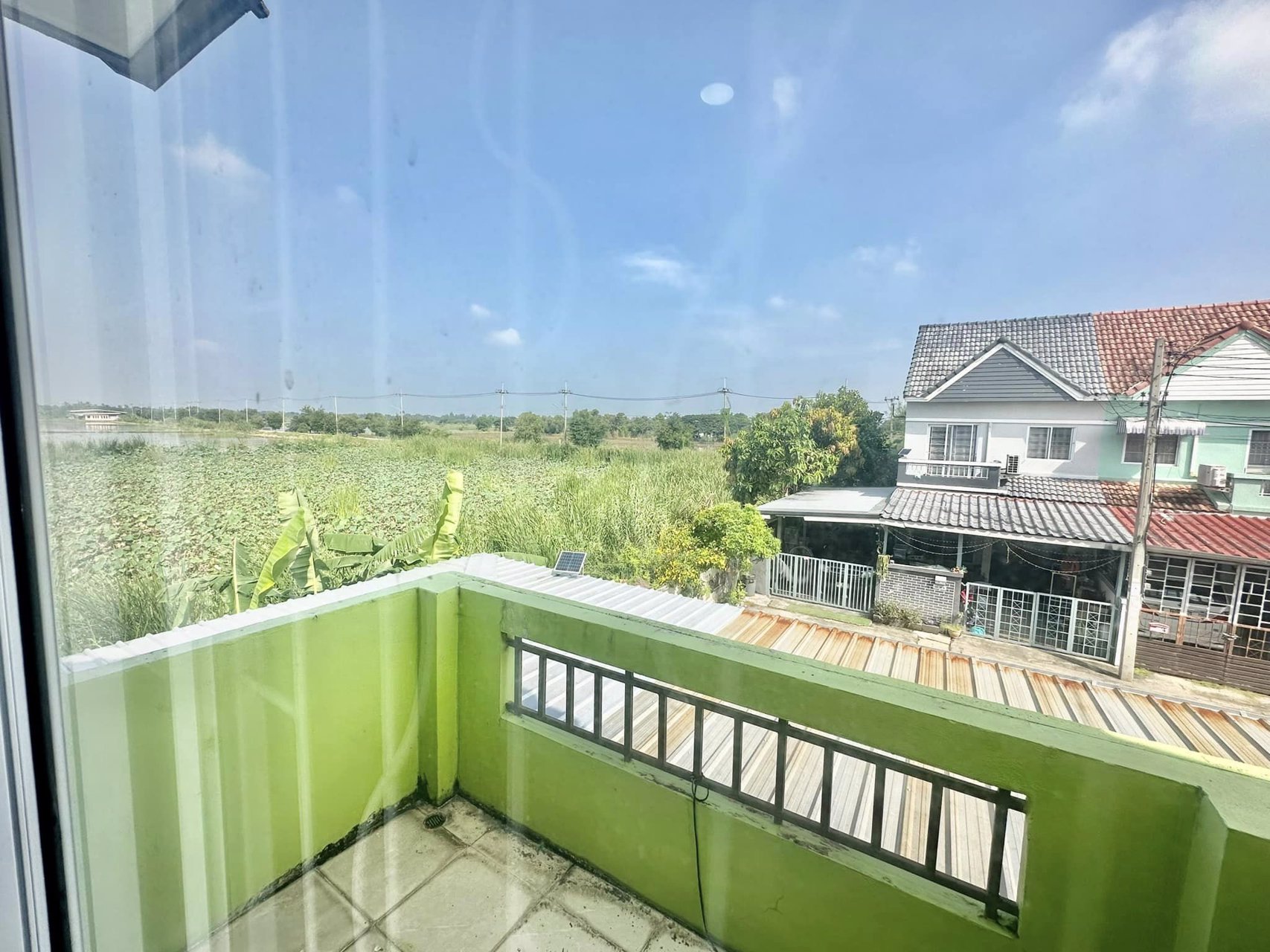 ขายด่วน-ขายถูก-ทาวน์เฮ้าส์2ชั้น-หลังริม-พื้นที่เยอะ-452-ตรว