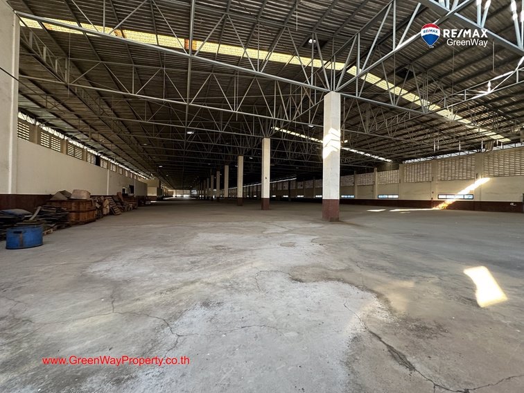 ขายที่ดิน-42-3-35-ไร่-พร้อมโรงงานและอาคารสำนักงาน-ริมถนนสุขุมวิท-หน้านิคมอุตสาหกรรมบางปู